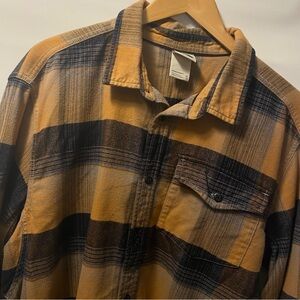 Sz XL- Men The North Face Orange Tones and Black Plaid Shirt